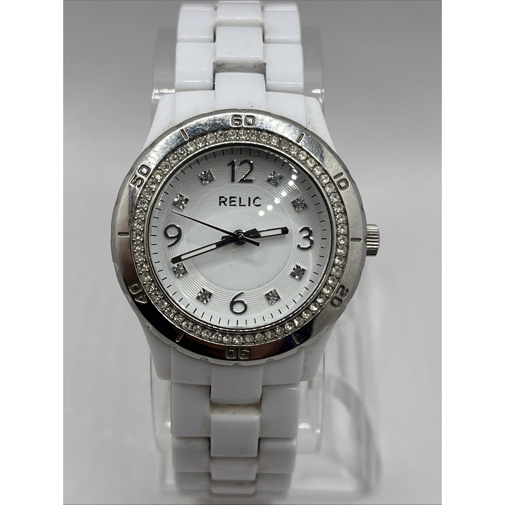 Relic‎ Women's Watch 34mm Silver Tone White Pave Crystals 6.5" Band- New Battery